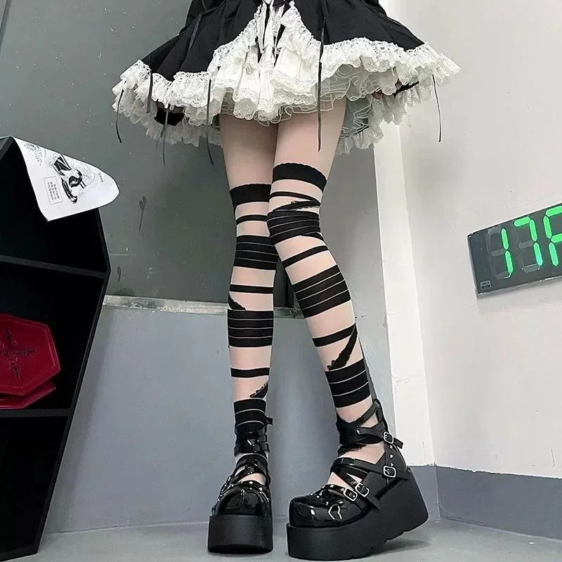 女性のためのロリータクロスタイタイツ,黒と白の包帯,レースの - Silk Tie Striped のレビューと価格