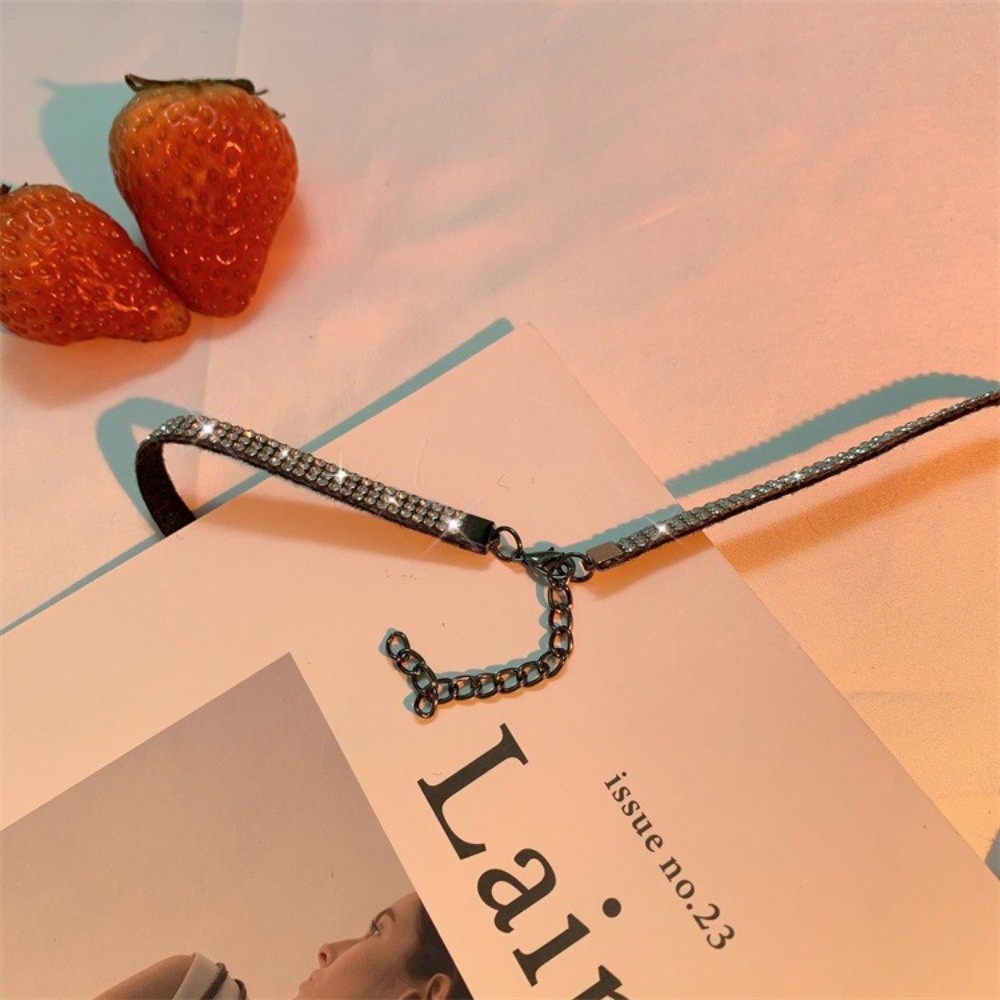光沢のあるラインストーンの二層タイ、プレタイドボウタイ、クリ - Bow Tie Pre Tied のレビューと価格