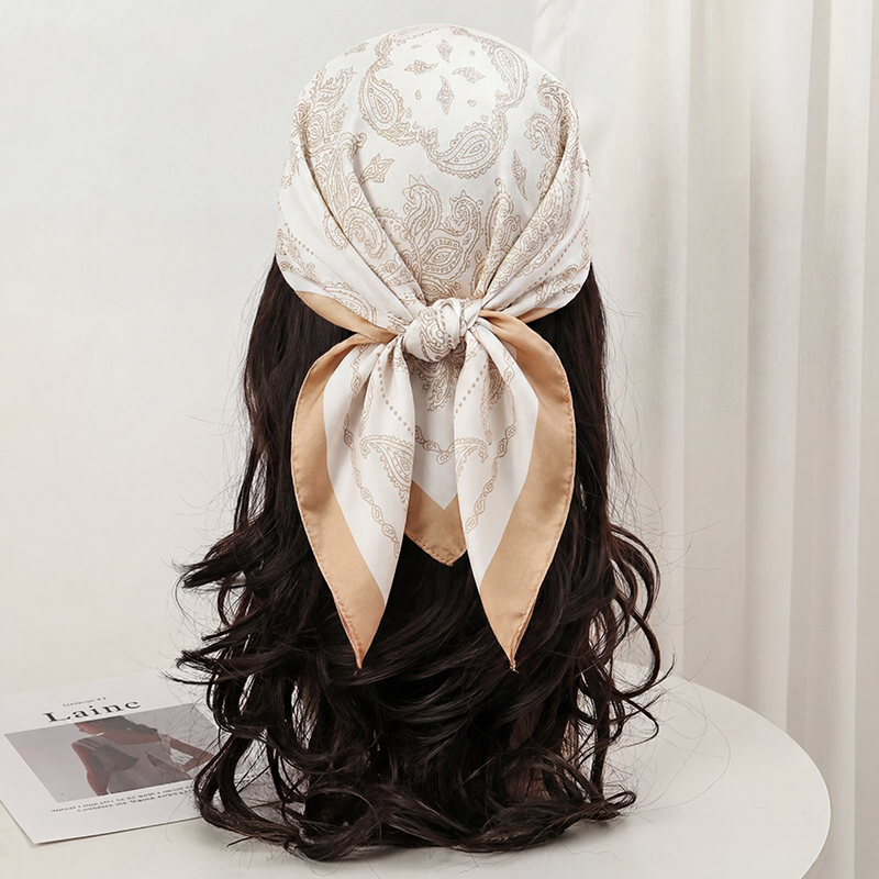 ヴィンテージベージュペイズリープリントスクエアスカーフサテン - Head Wrap Turban のレビューと価格